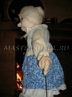 Театральная кукла «Бабушка» выполнена на заказ для выездных детских кукольных спектаклей.